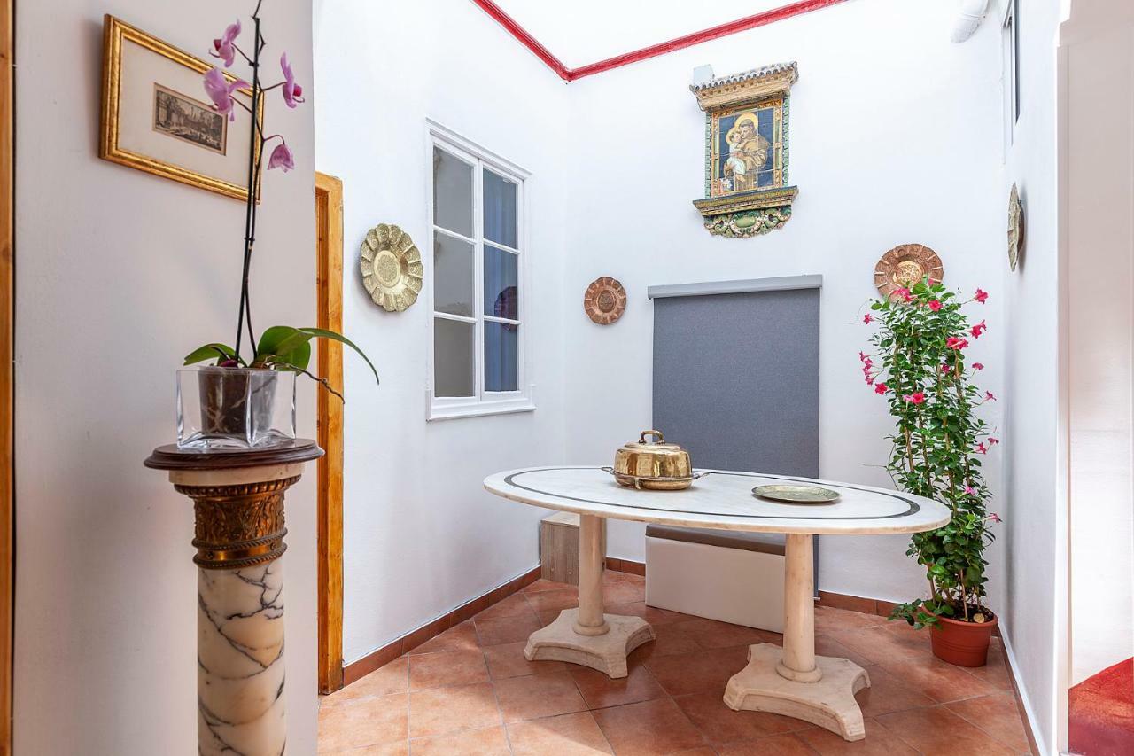 Ferienwohnung Casa De La Luz -Elegante Casco Antiguo 5-Hab-11Px Sevilla Exterior foto